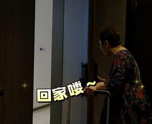 网红爆料向华强视频大全,向华强视频大全,揭秘娱乐圈幕后大佬的真实生活 第1张 网红爆料向华强视频大全,向华强视频大全,揭秘娱乐圈幕后大佬的真实生活 第1张